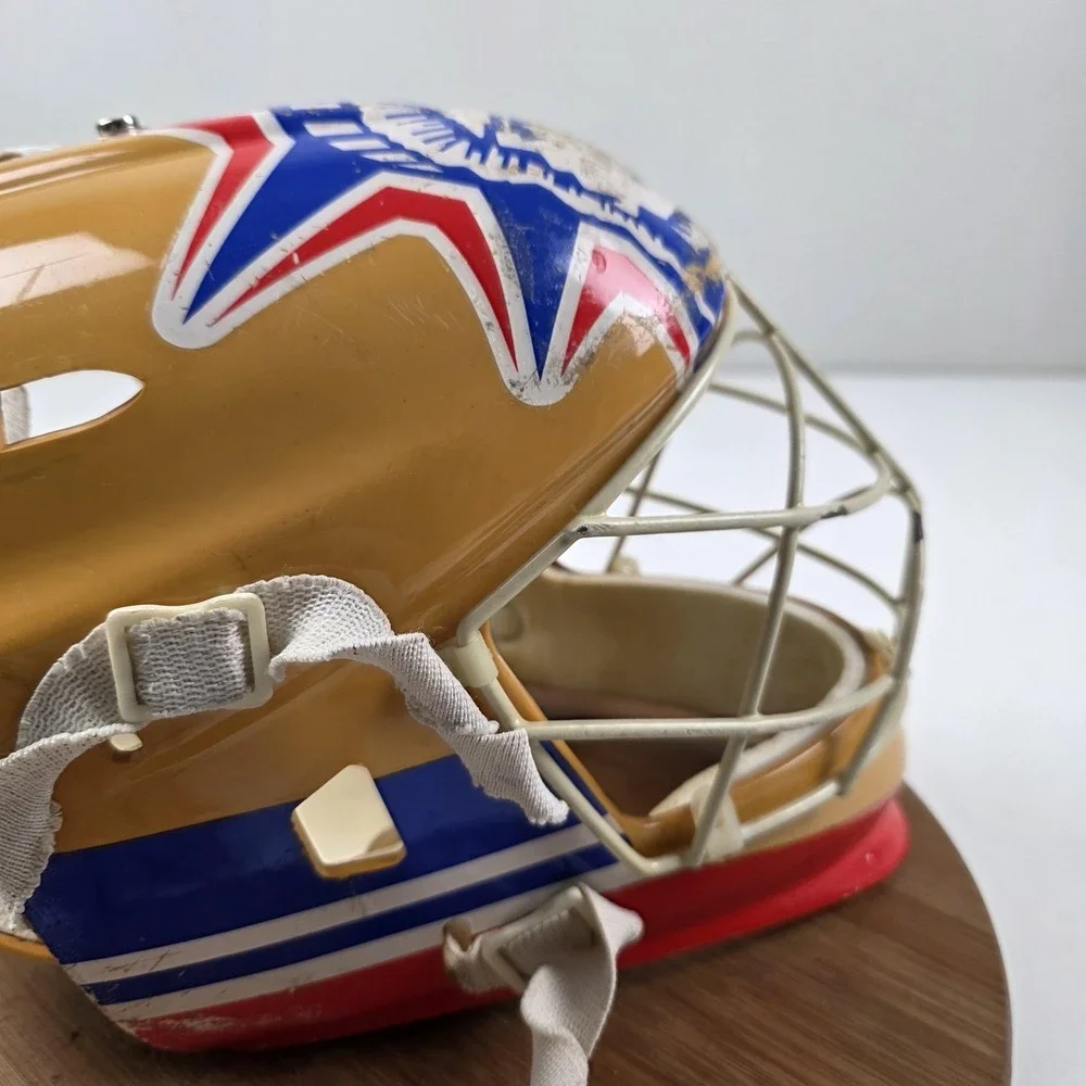 VTG 90S Cooper Full Face Goalie Helmet One Size Yellow Rink Hockey Mask Cage